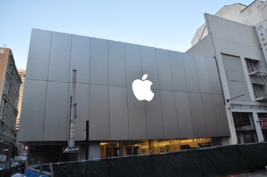 被迫引入第三方应用商店，苹果已经化险为夷？